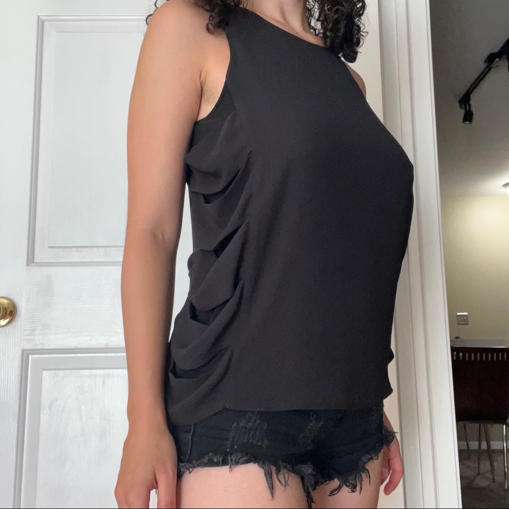 Eaven top BCBG